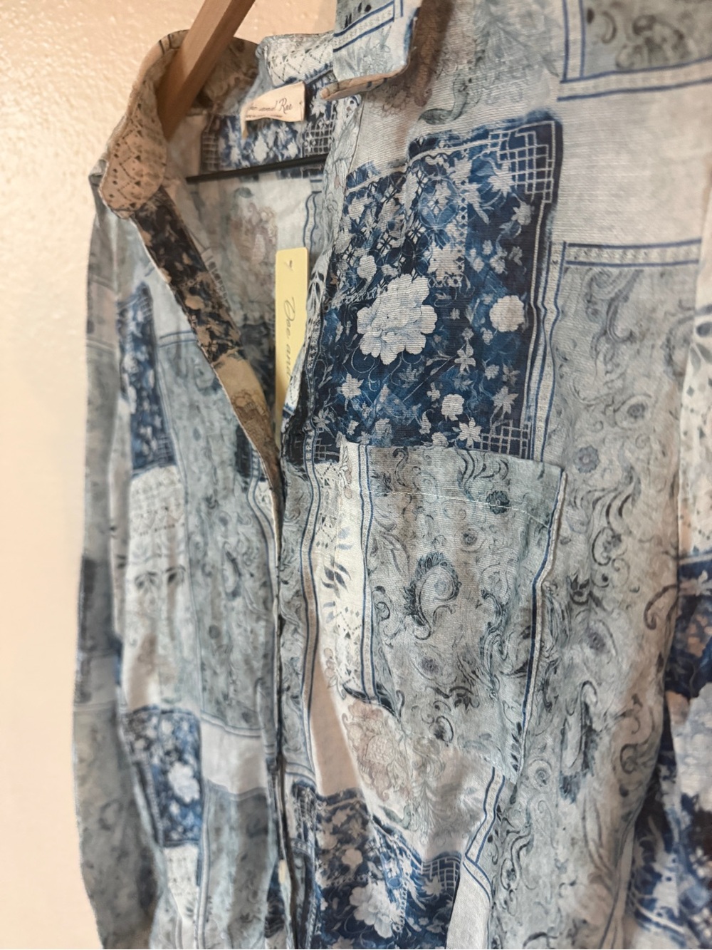 Doe & Rae Blue Patchwork Floral Button-Down Shirt - Picture 4 of 5